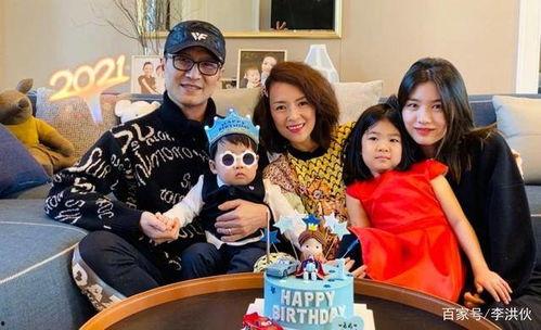 八点娱乐圈吃瓜爆料视频,揭秘最新吃瓜爆料,明星幕后故事大公开 第3张 八点娱乐圈吃瓜爆料视频,揭秘最新吃瓜爆料,明星幕后故事大公开 第3张