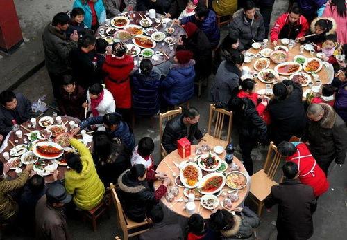 云南酒席爆料视频,传统习俗与现代风情的完美融合 第2张 云南酒席爆料视频,传统习俗与现代风情的完美融合 第2张