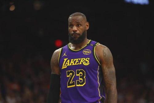 詹姆斯高管爆料视频,揭秘NBA巨星的背后故事  第1张
