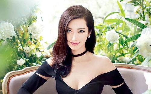 金美娜自己爆料的视频大全,揭秘明星私生活幕后真相  第3张