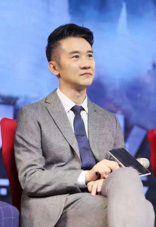 黄志忠儿子天涯爆料视频,揭秘家庭背后故事 第1张 黄志忠儿子天涯爆料视频,揭秘家庭背后故事 第1张