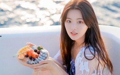 杨超越今日爆料,一场关于真实与虚幻的爆料风暴  第2张