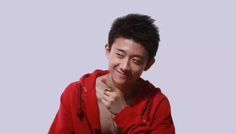 张一山自己爆料的视频,揭秘明星生活点滴 第2张 张一山自己爆料的视频,揭秘明星生活点滴 第2张