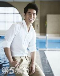 媒体爆料窦骁拥吻视频,恋情曝光引网友热议 第2张 媒体爆料窦骁拥吻视频,恋情曝光引网友热议 第2张