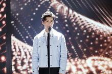 媒体爆料窦骁拥吻视频,恋情曝光引网友热议 第3张 媒体爆料窦骁拥吻视频,恋情曝光引网友热议 第3张