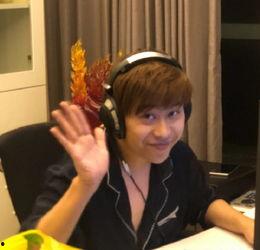 卢本伟娱乐圈爆料视频,揭秘明星幕后故事  第2张