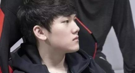 uzi负面新闻爆料,真相与争议背后的电竞传奇  第2张